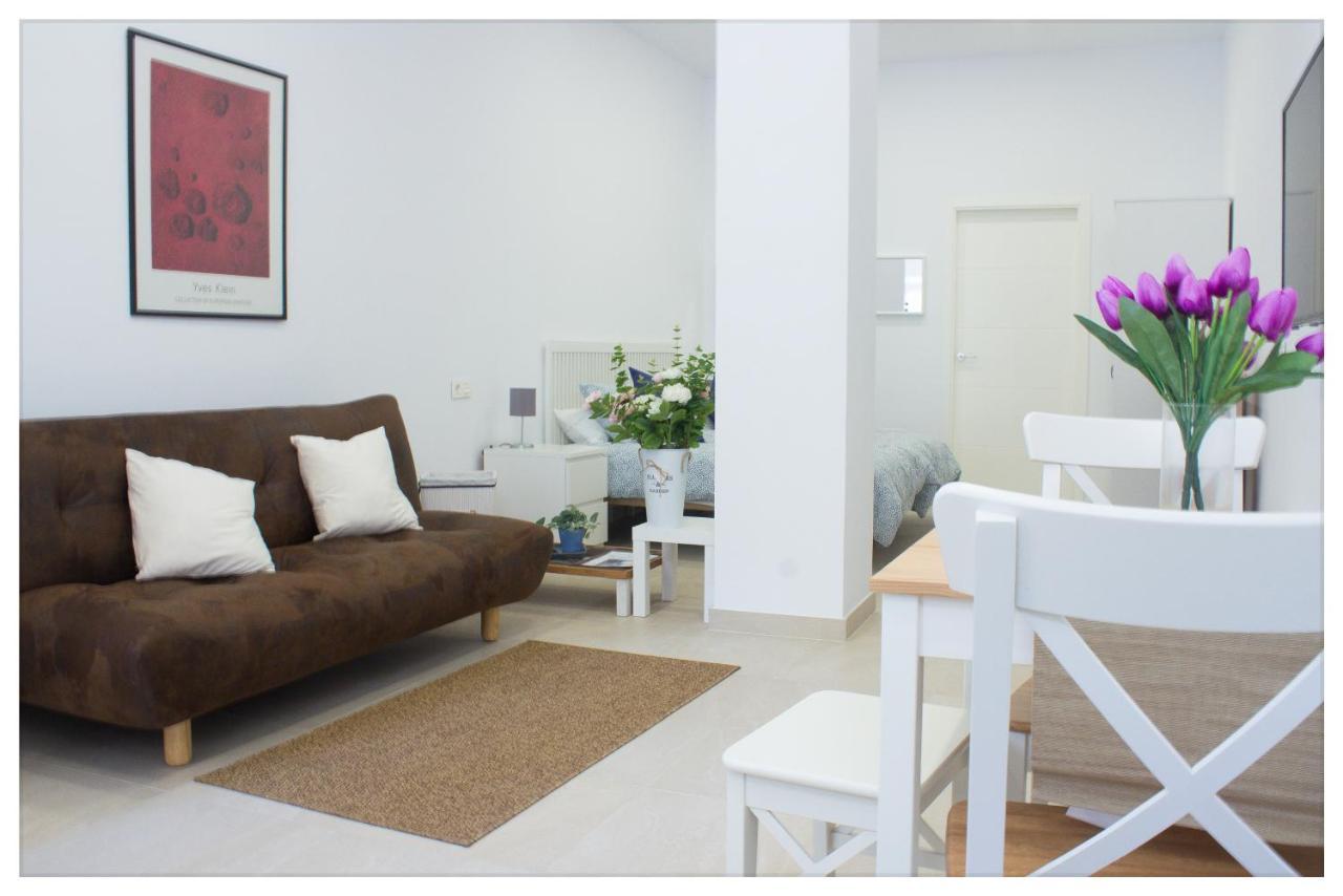 Ferienwohnung Estacion-Centro Vialia Málaga Exterior foto
